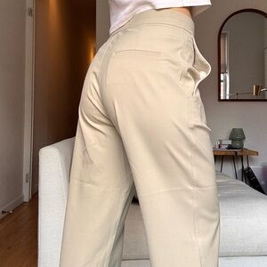 Djerf avenue greige pants size small